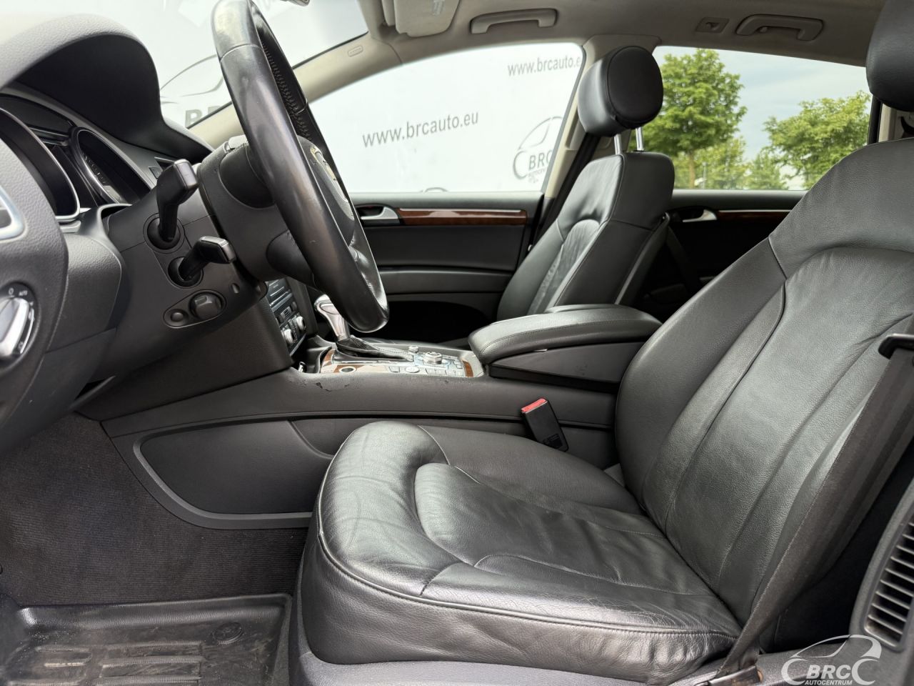 Audi Q7 | 23