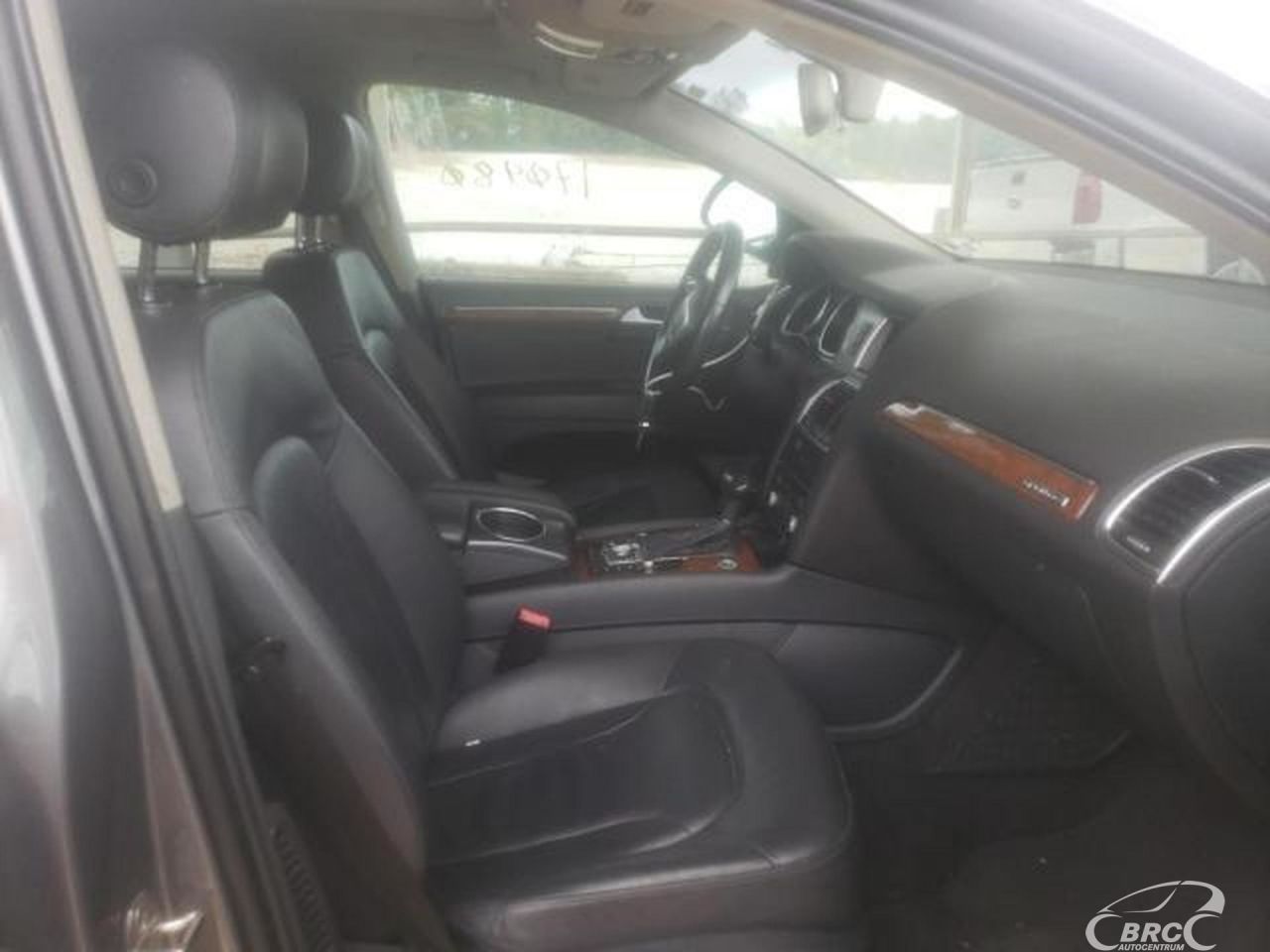 Audi Q7 | 49