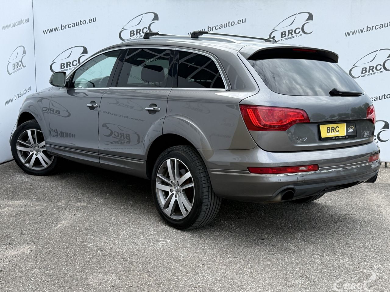 Audi Q7 | 41