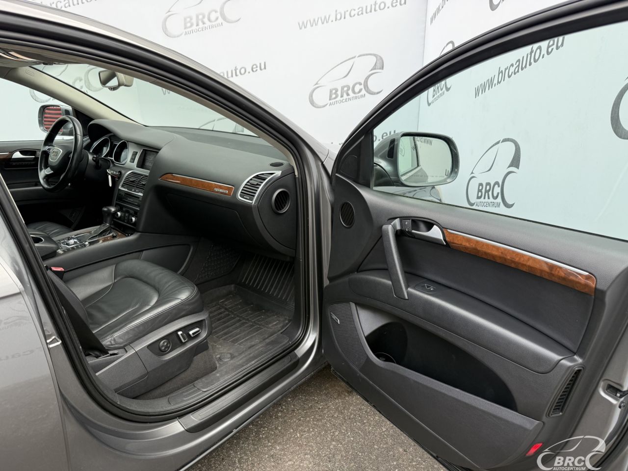 Audi Q7 | 5
