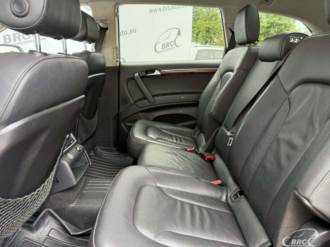 Audi Q7 | 16