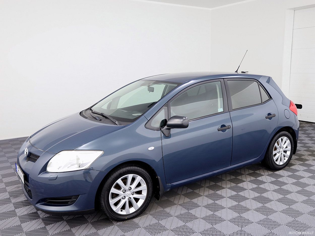 Toyota Auris | 1