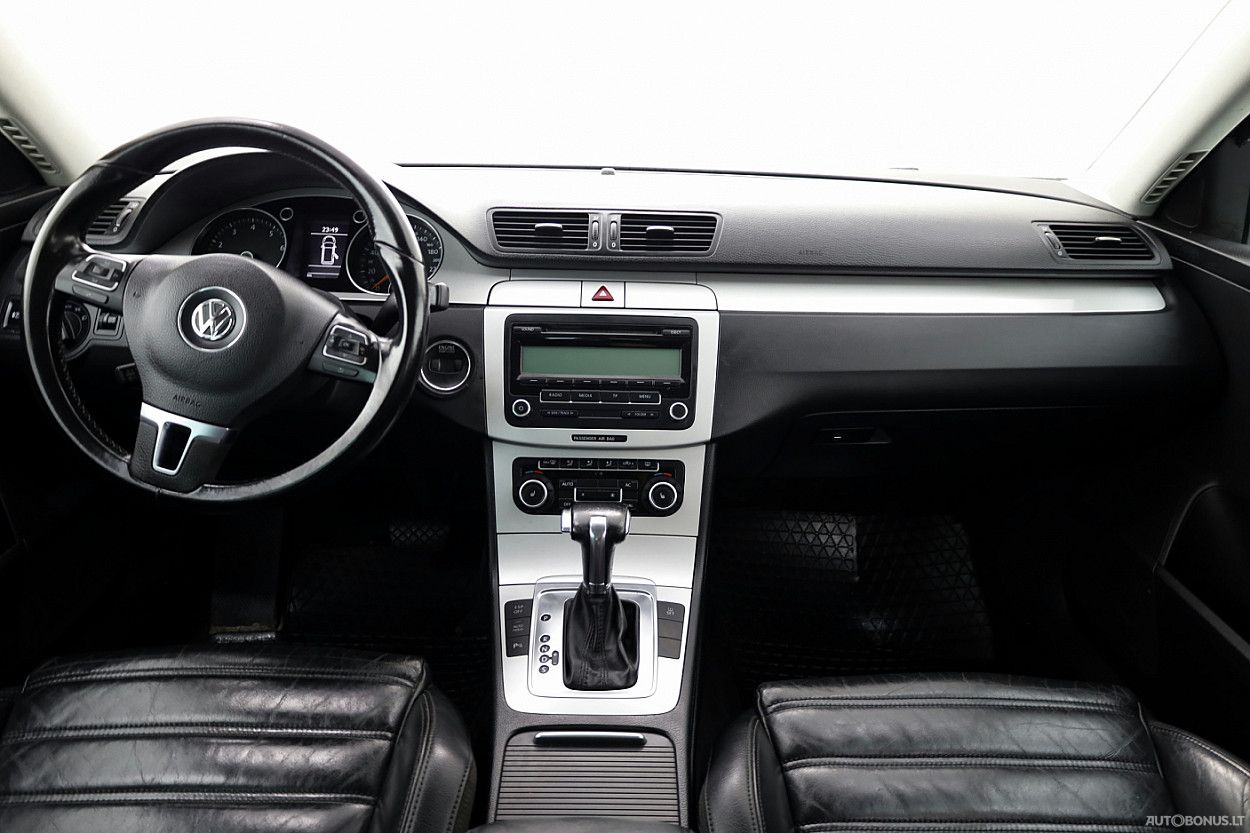 Volkswagen Passat | 4