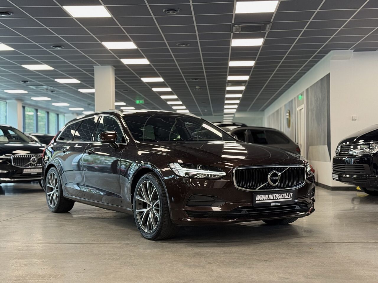 Volvo V90 | 9