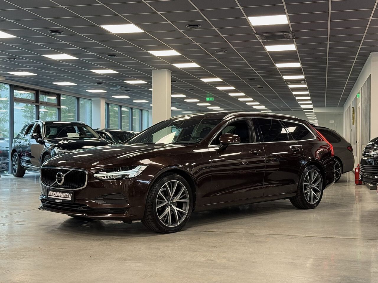 Volvo V90 | 23