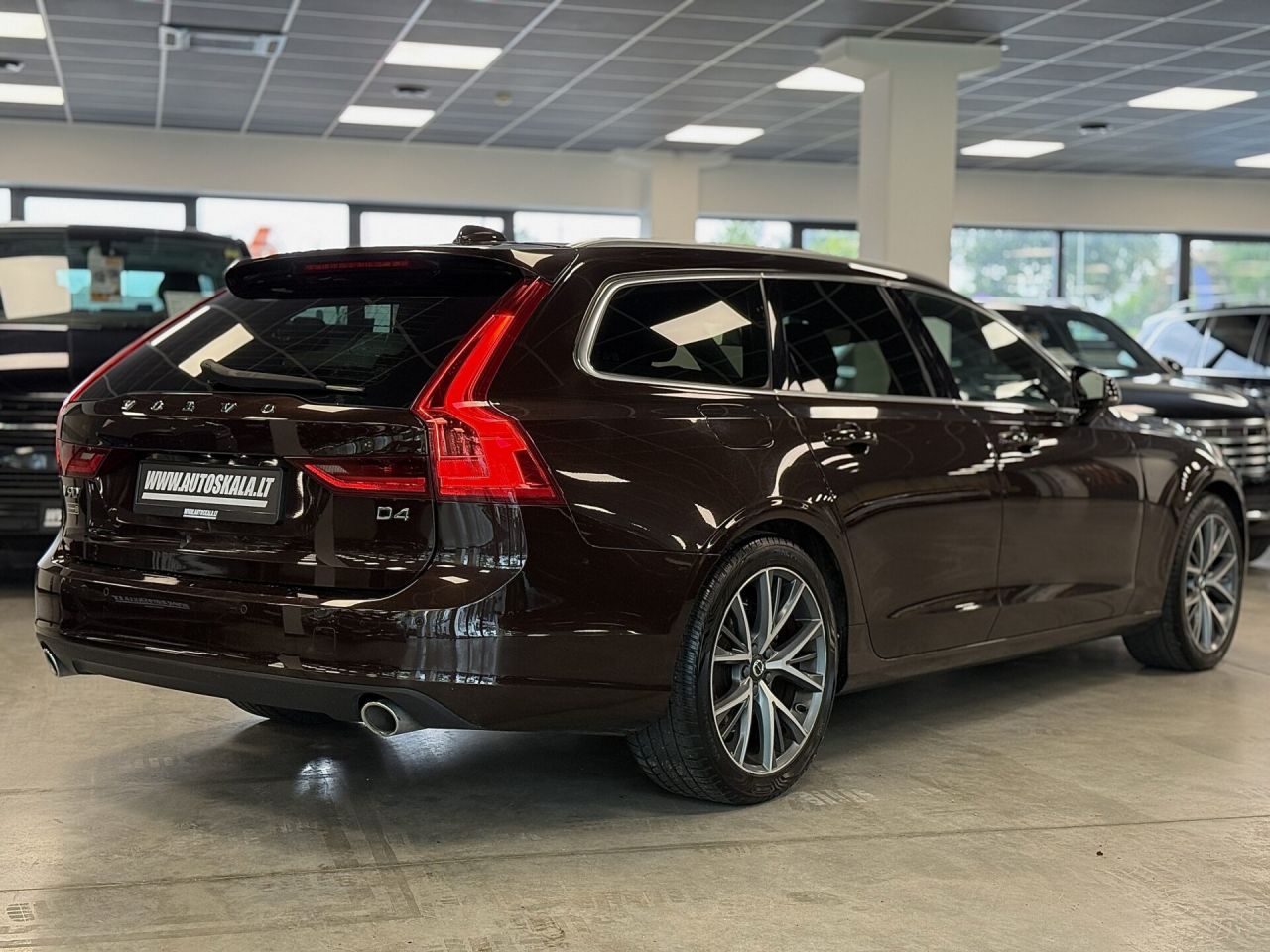 Volvo V90 | 10