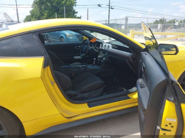 Ford Mustang | 4