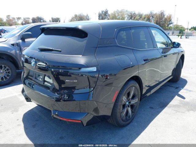 BMW iX | 3