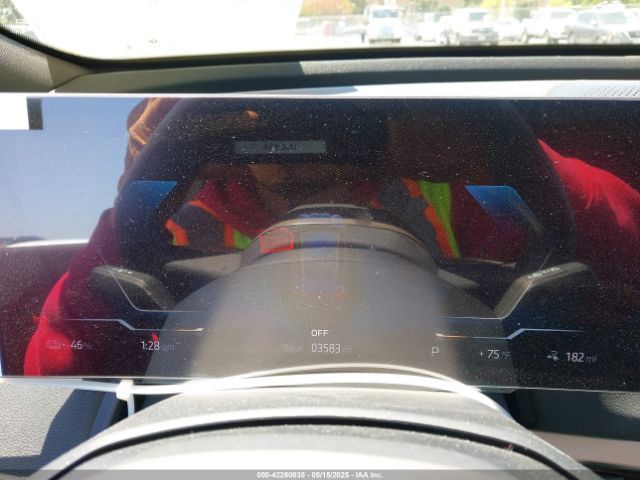 BMW iX | 16