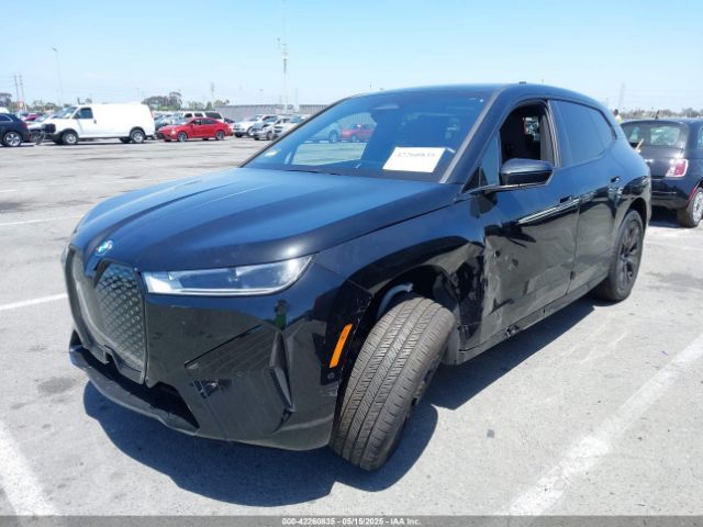 BMW iX | 1