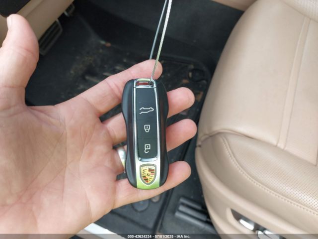 Porsche Cayenne | 10