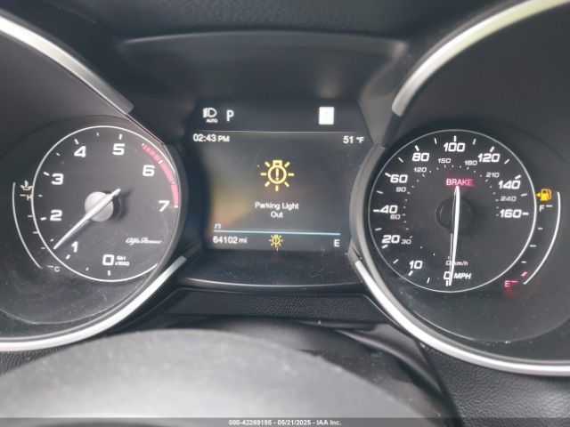 Alfa Romeo Stelvio | 6
