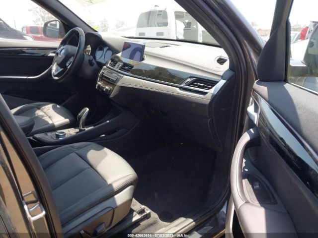BMW X1 | 4
