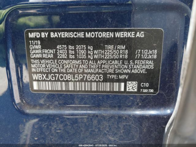 BMW X1 | 8