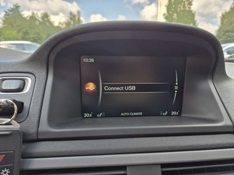 Volvo XC70 | 16