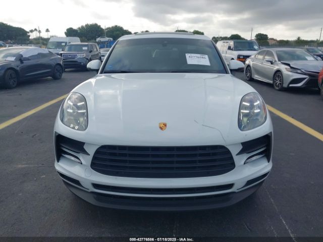 Porsche Macan | 12