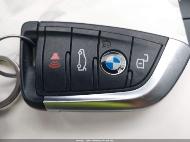 BMW 330 | 10
