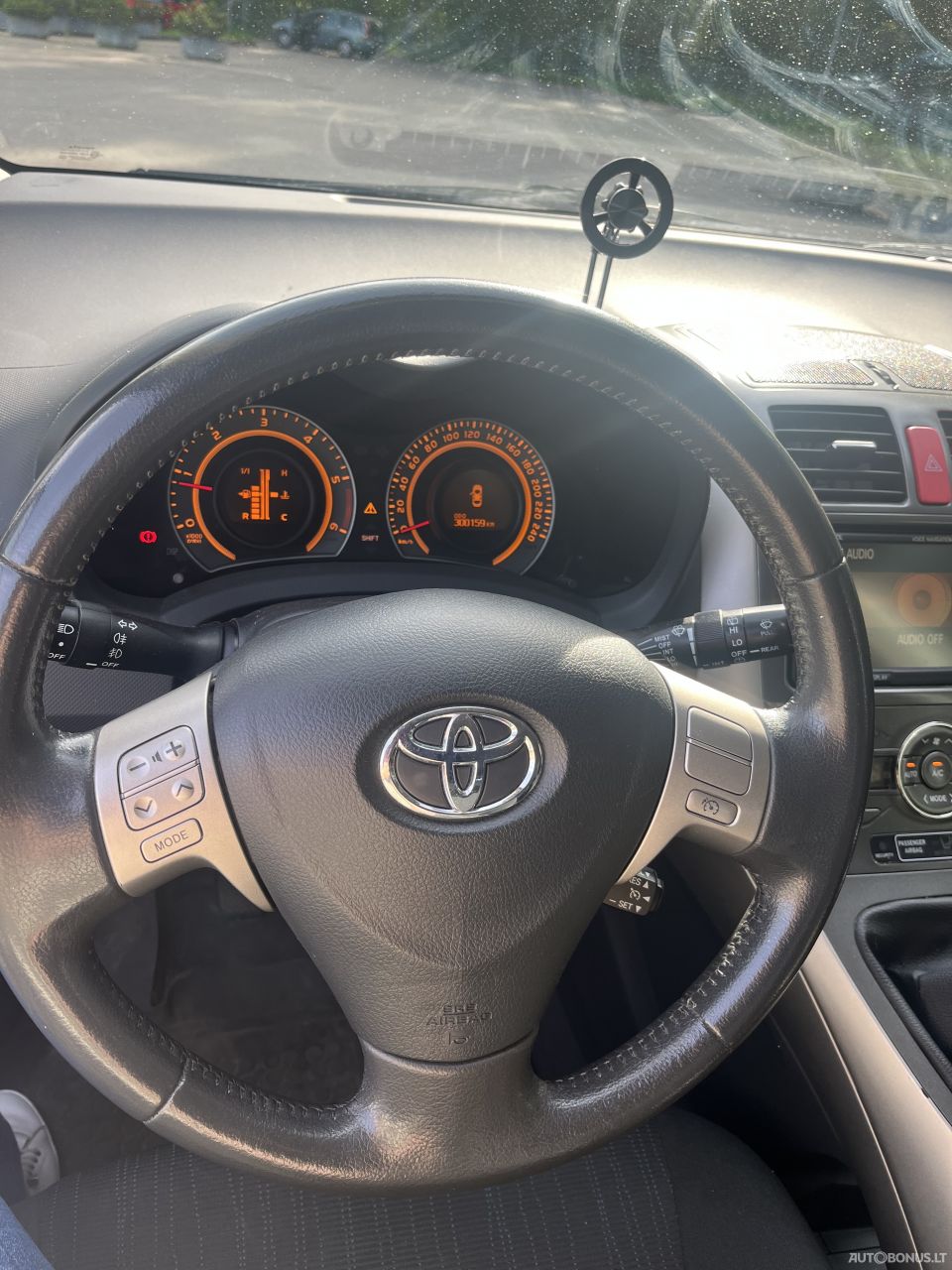 Toyota Auris | 9