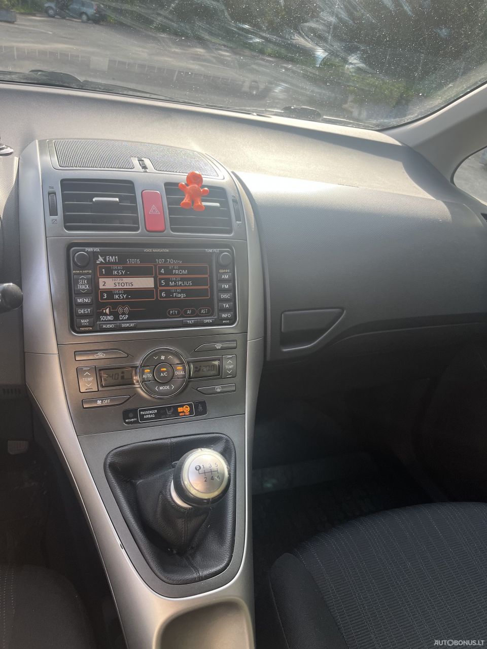 Toyota Auris | 11