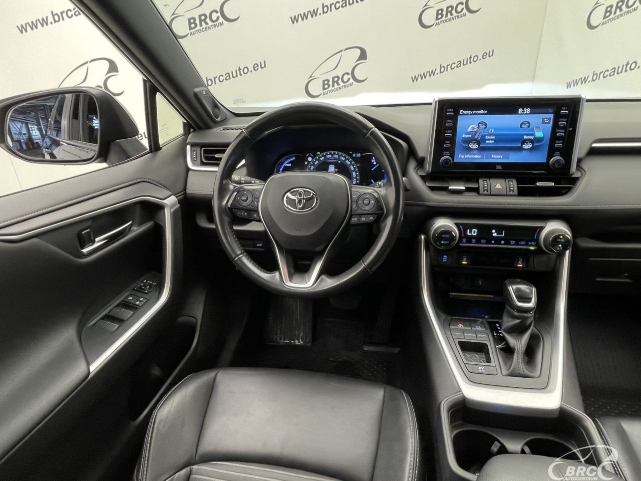Toyota RAV4 | 14