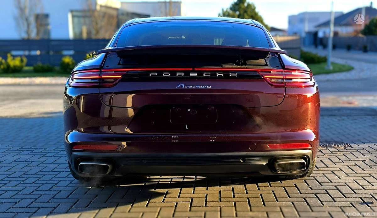 Porsche Panamera | 10