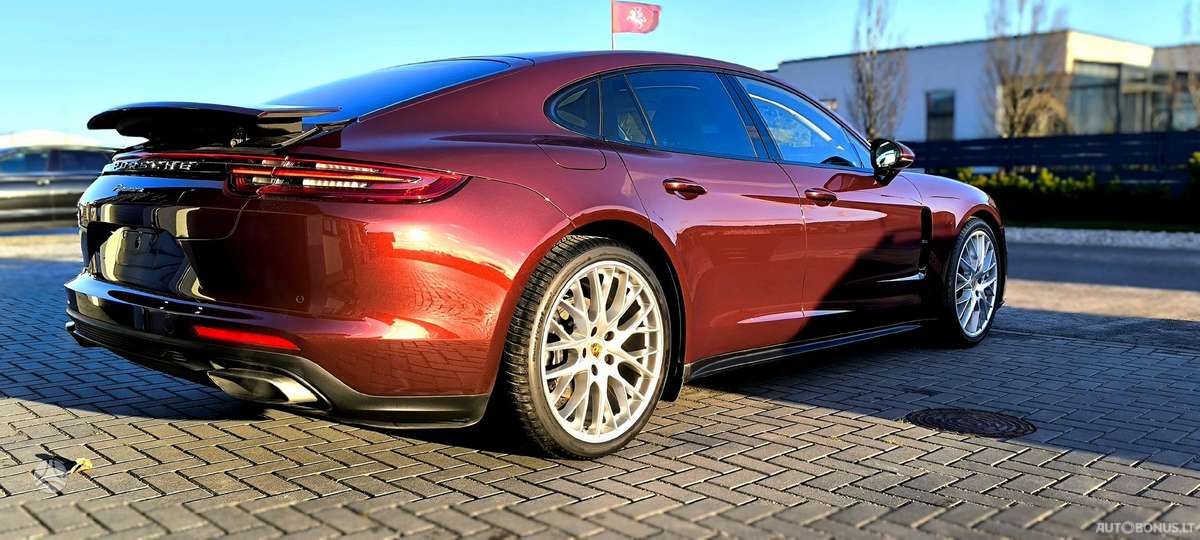 Porsche Panamera | 3