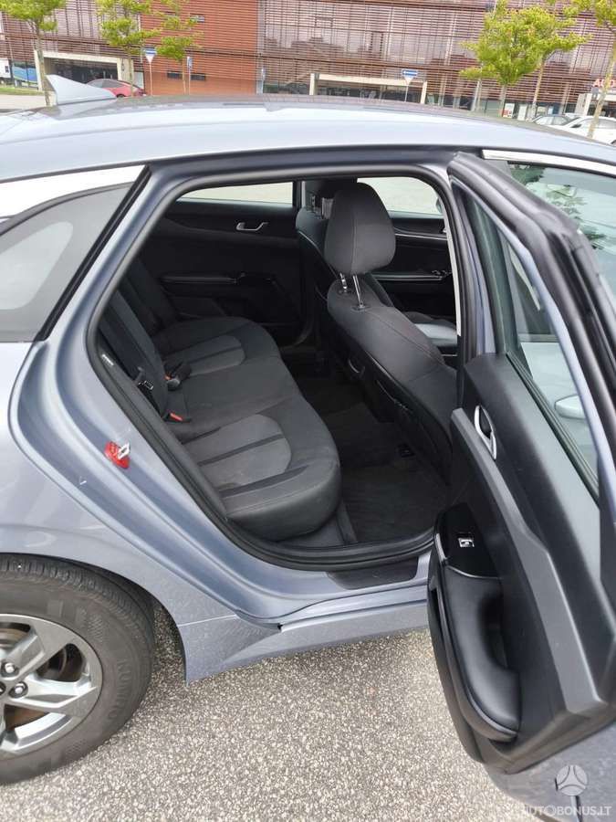 Kia | 12