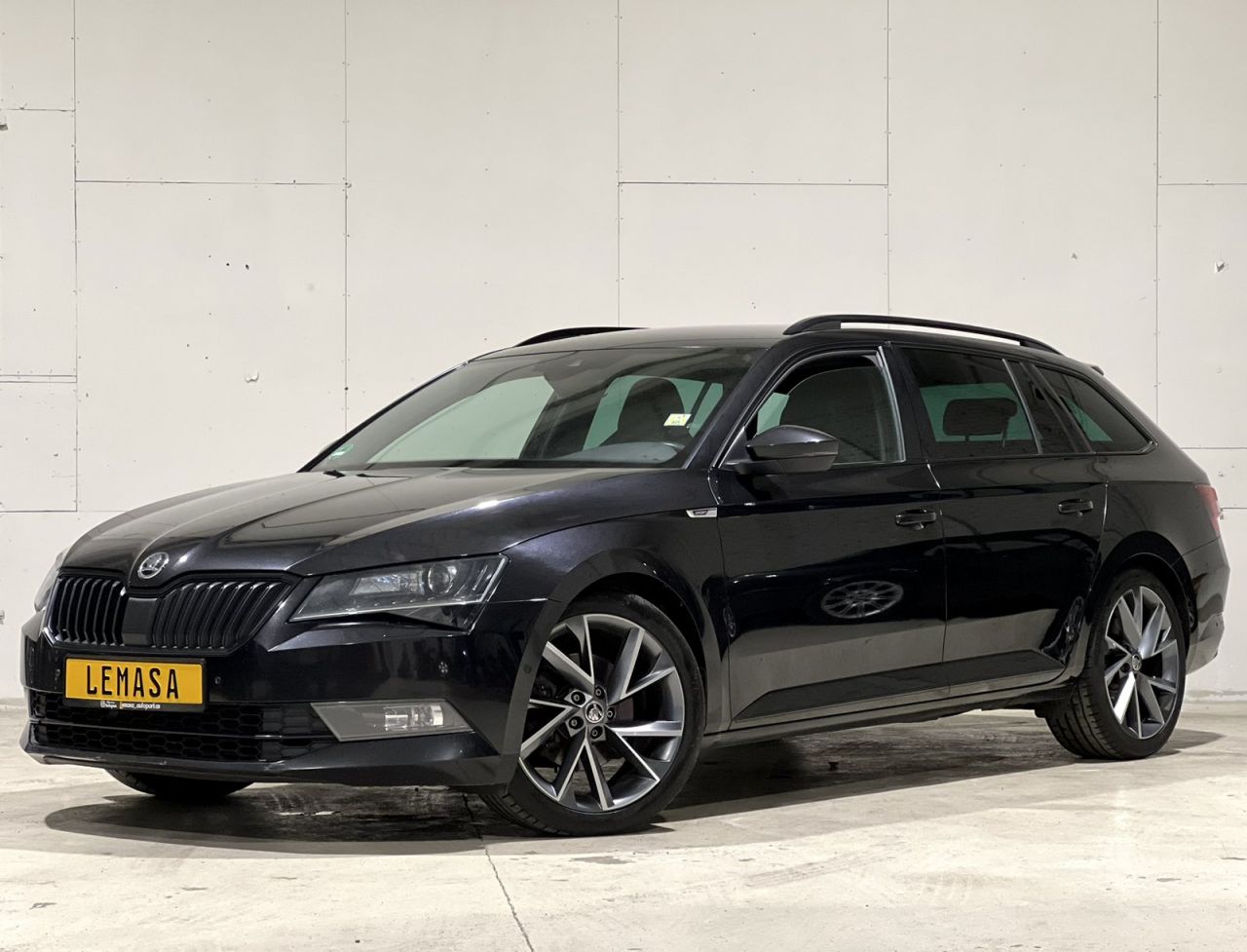 Skoda Superb, Универсал
