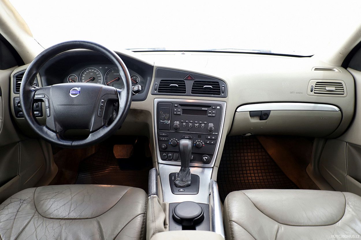 Volvo XC70 | 4