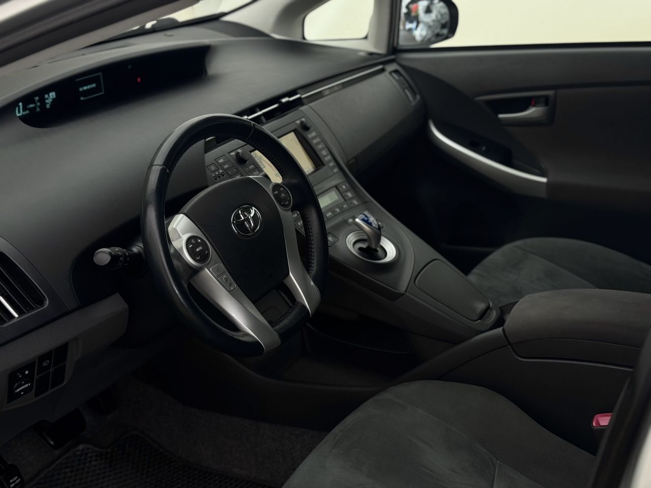 Toyota Prius | 7