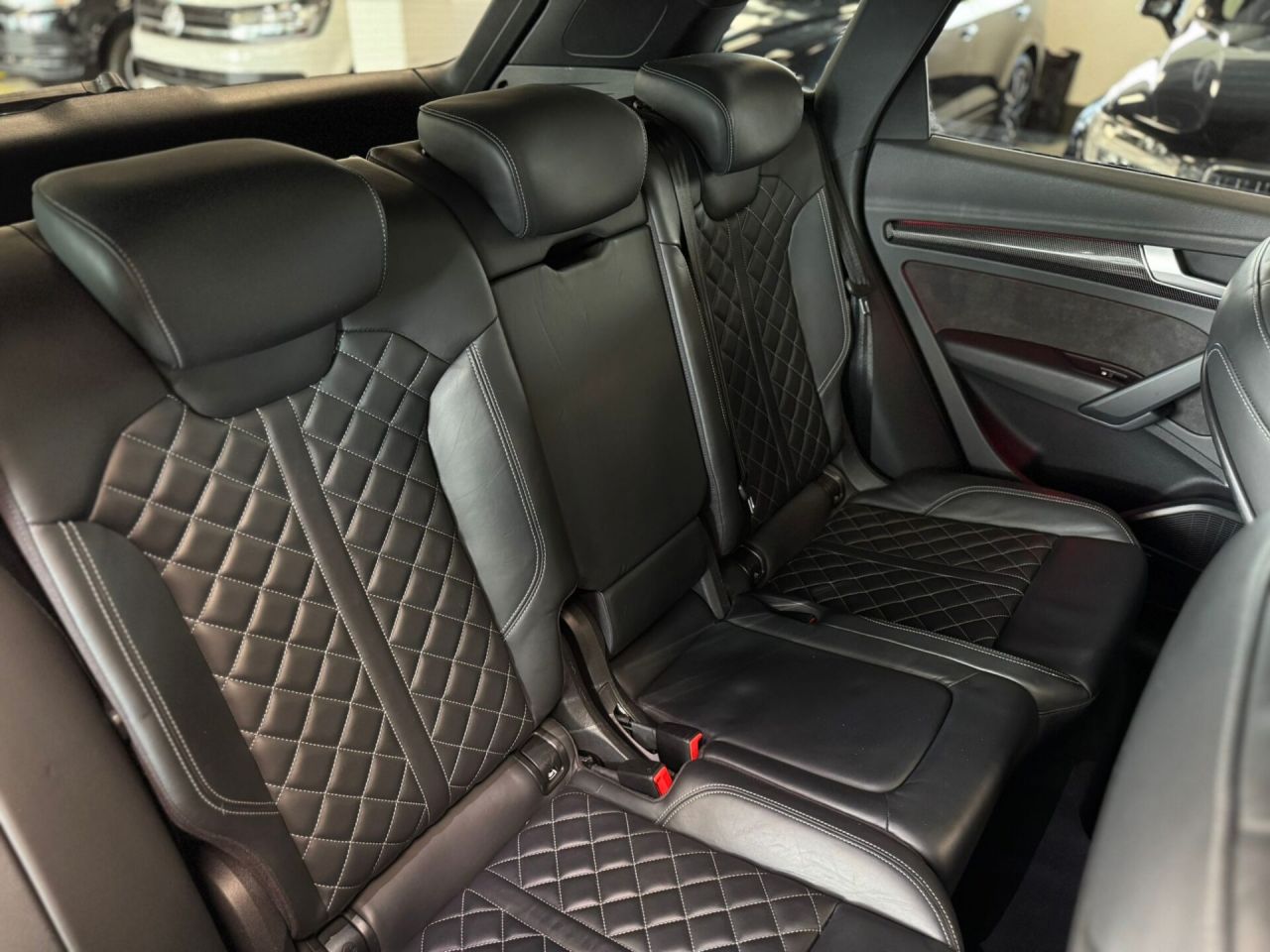 Audi Q5 | 4