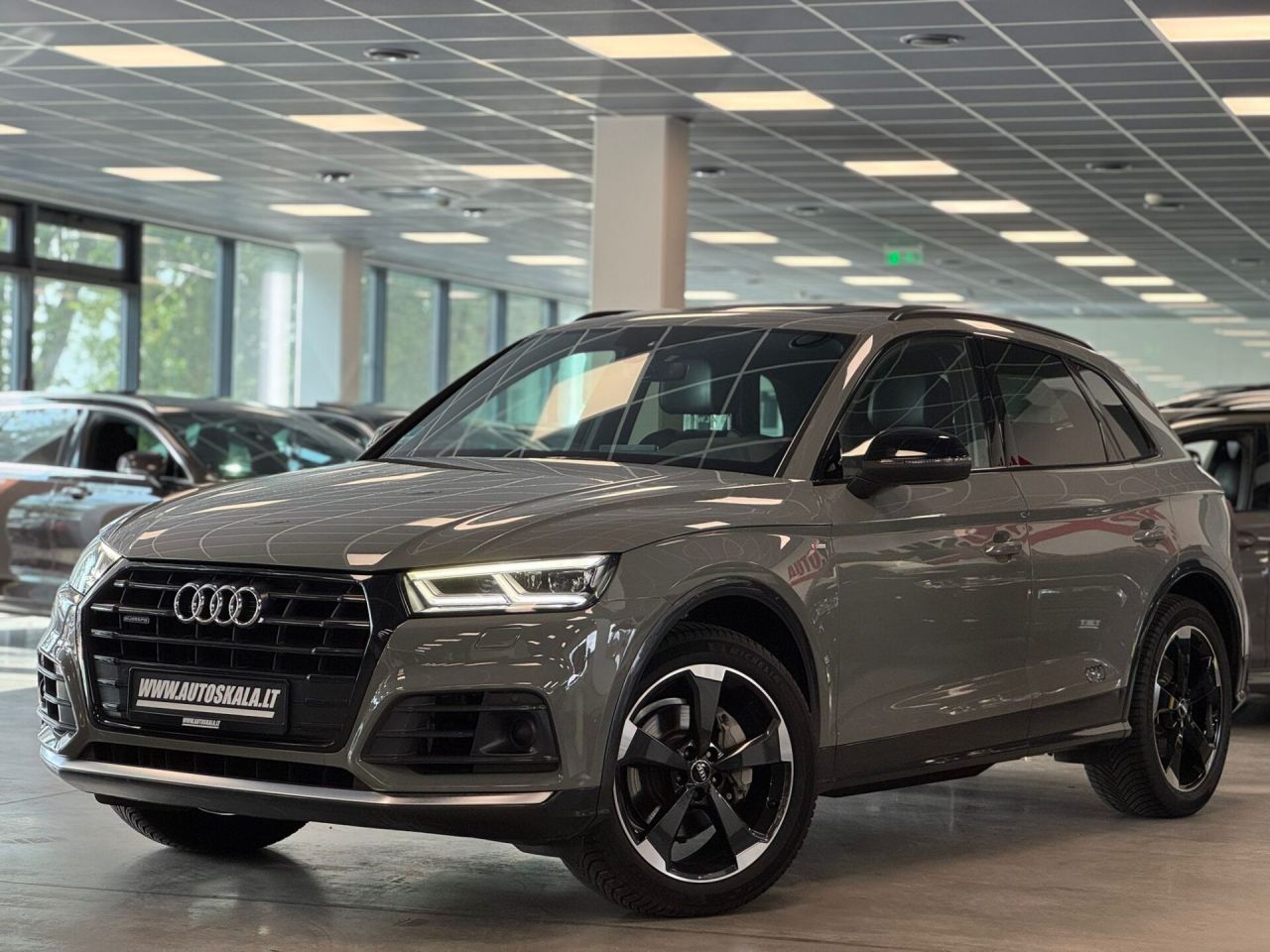 Audi Q5 | 1
