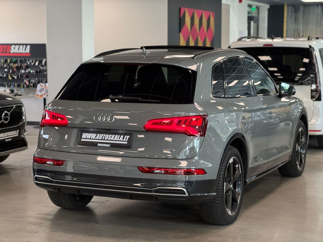 Audi Q5 | 25