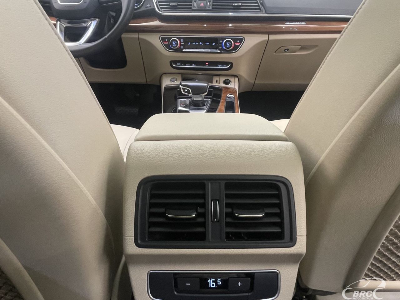 Audi Q5 | 13