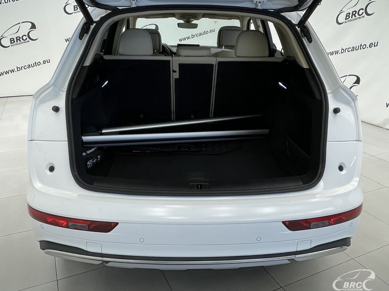 Audi Q5 | 43