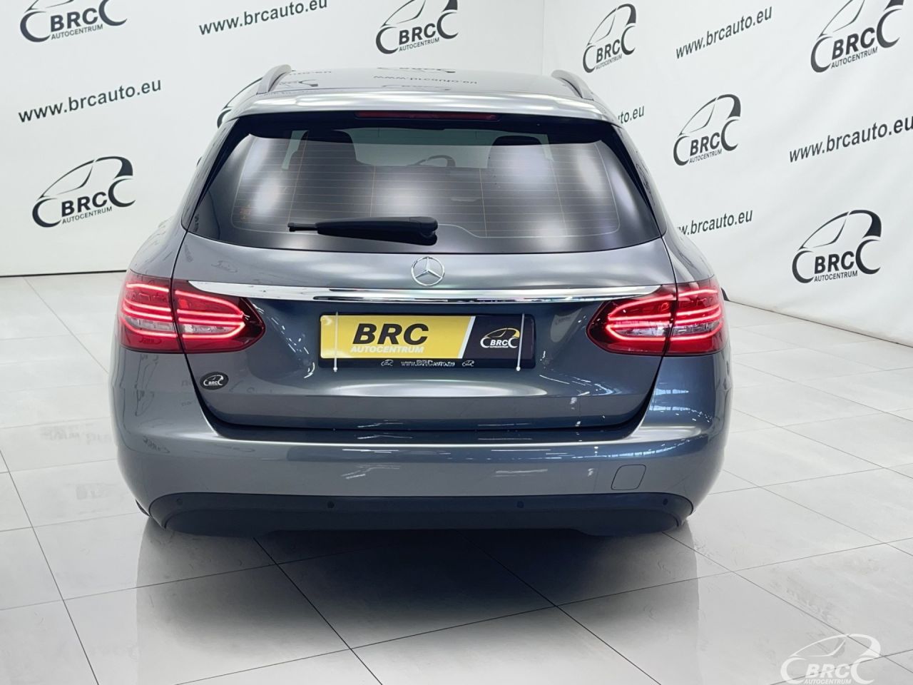 Mercedes-Benz C220 | 49