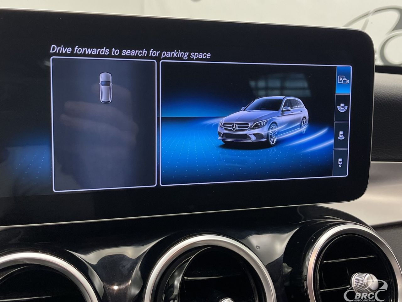 Mercedes-Benz C220 | 42