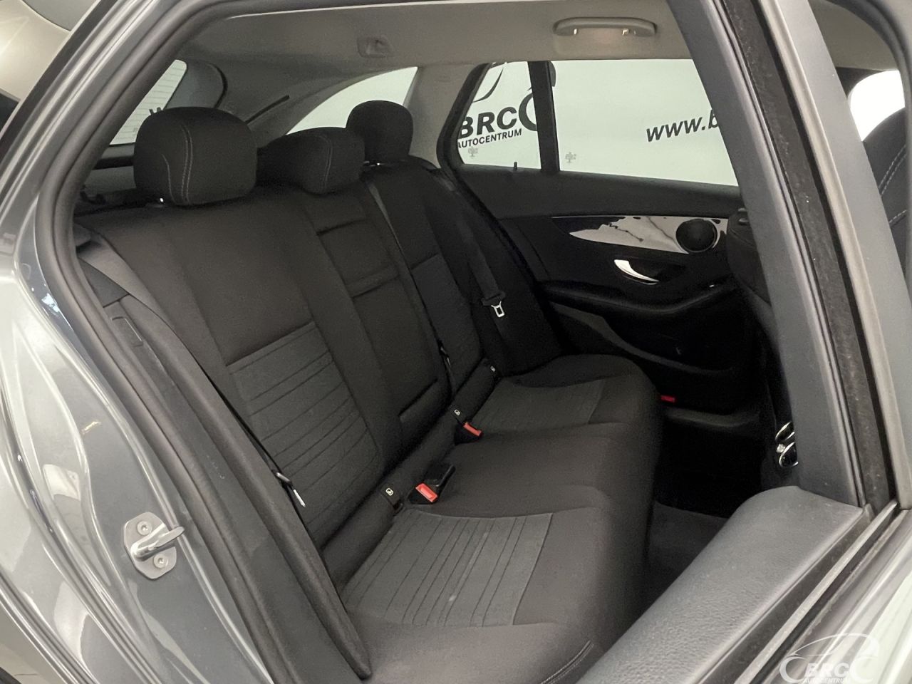 Mercedes-Benz C220 | 11