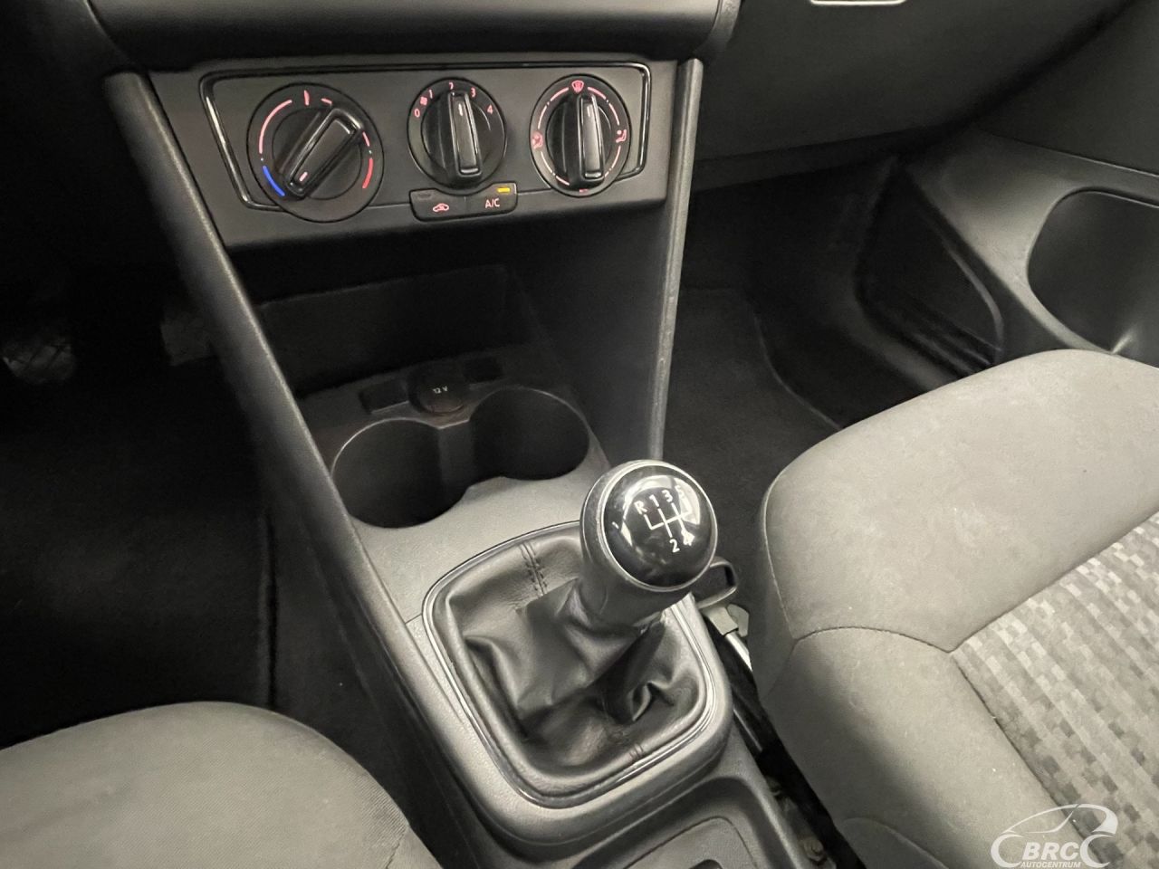 Volkswagen Polo | 40