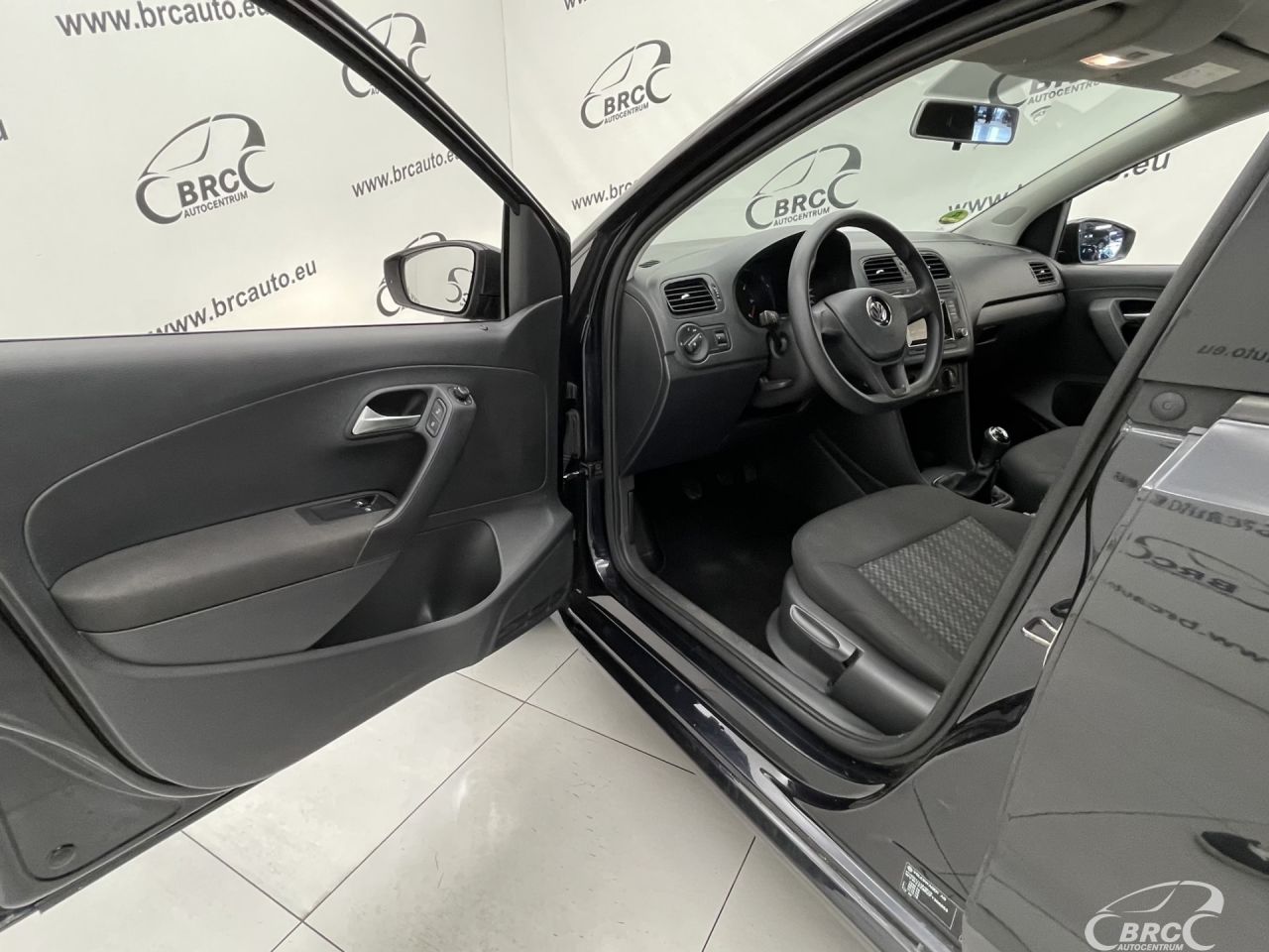 Volkswagen Polo | 29