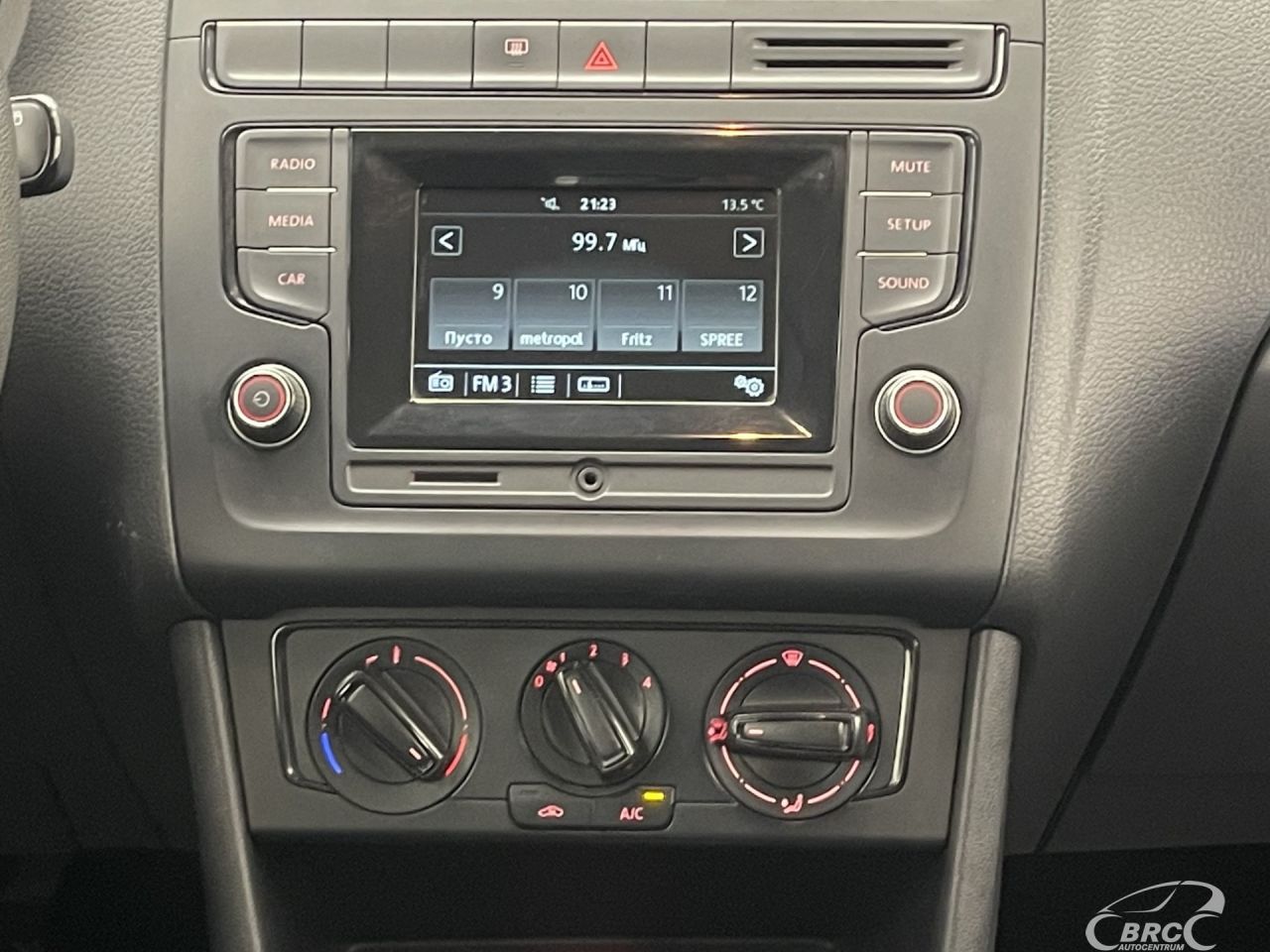 Volkswagen Polo | 12