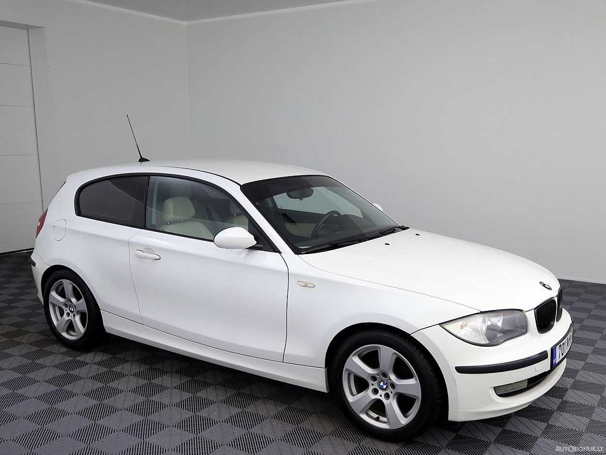 BMW 116, 2.0 l., hečbekas