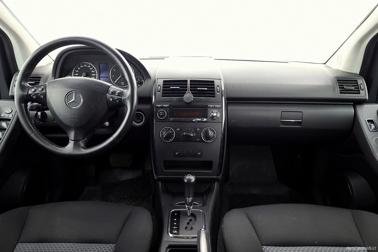 Mercedes-Benz A150 | 4