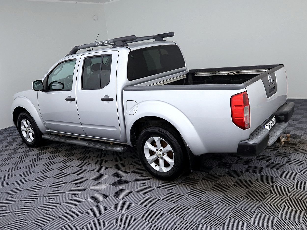 Nissan Navara | 3