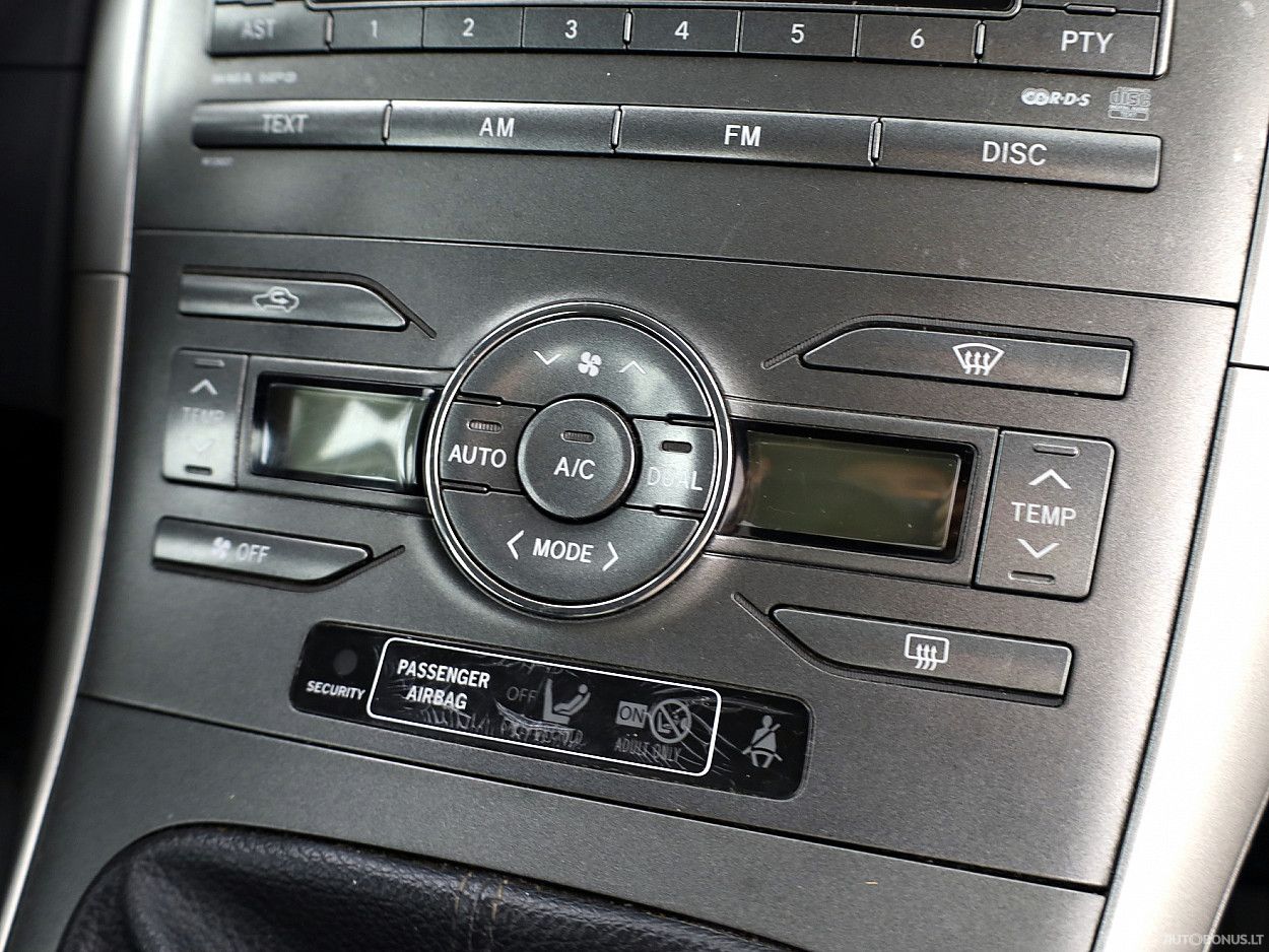 Toyota Auris | 7
