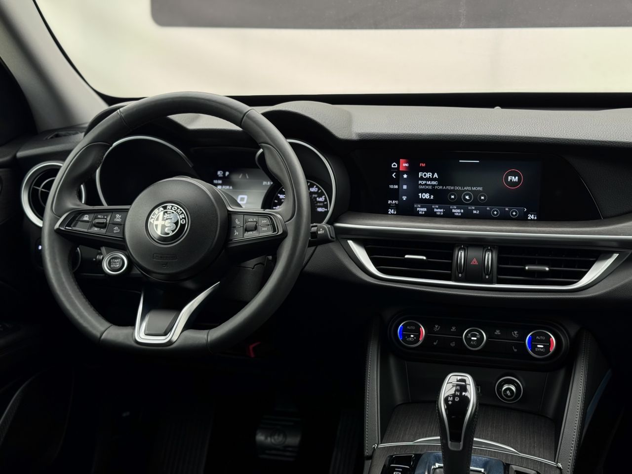 Alfa Romeo Stelvio | 16