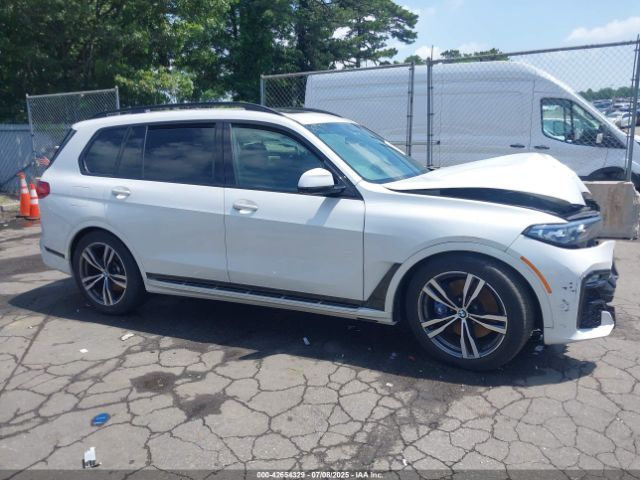 BMW X7 | 12