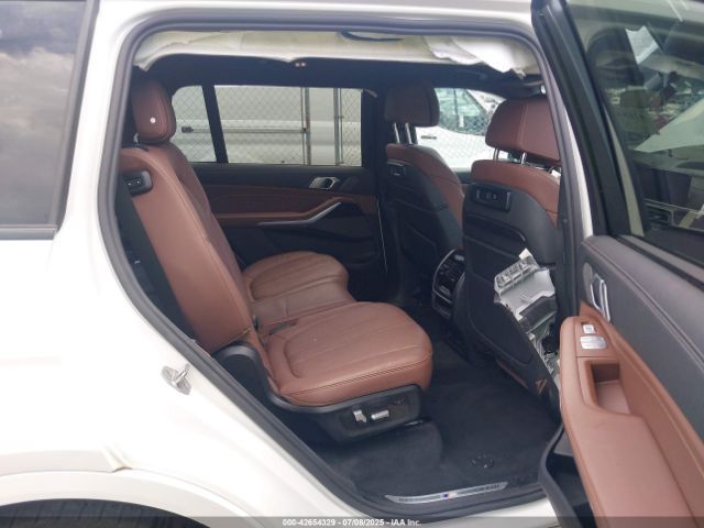 BMW X7 | 7