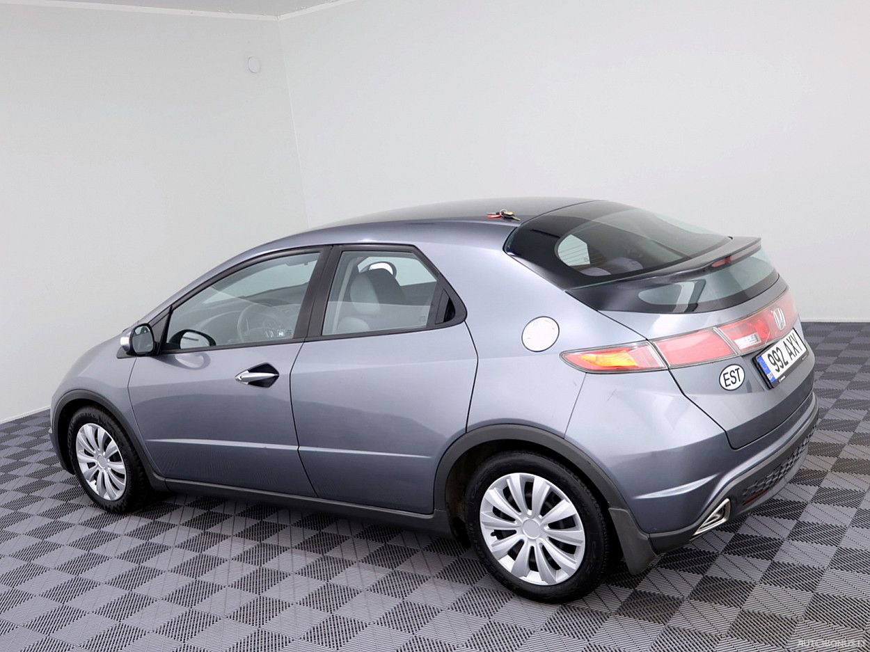 Honda Civic | 3