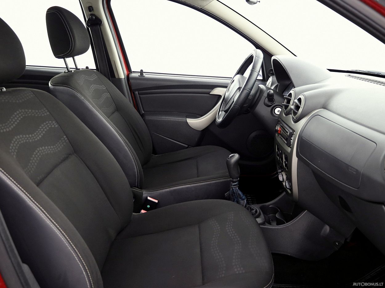 Dacia Sandero | 5